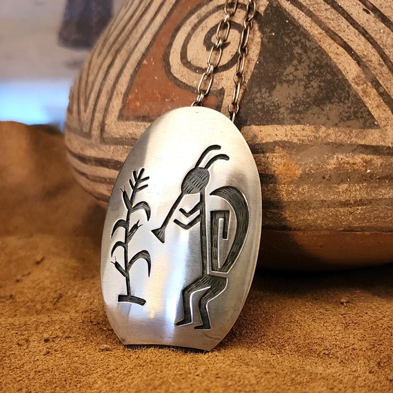 Important Vintage Hopi John Coochyumptewa 'Maiden' Native American Jewelry Silver Ring Important Vintage Hopi John Coochyumptewa 'Maiden' Native American Jewelry Silver Ring
