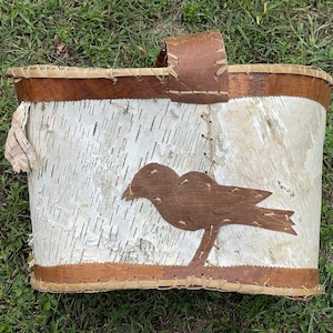 LARGE Antique Athabascan White Birch Bark Bird Folded Gathering Storage Basket