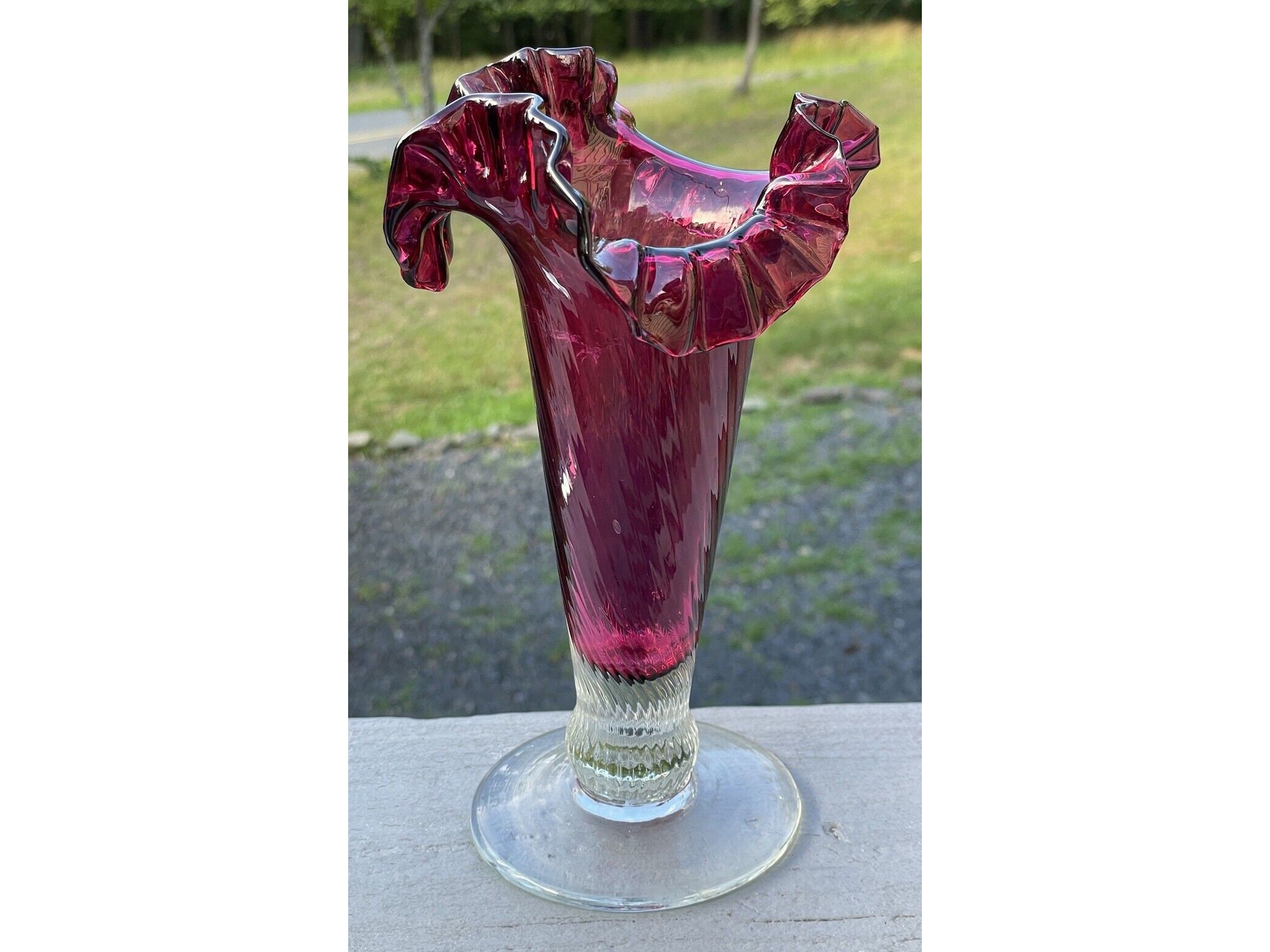 アンティーク　クランベリーガラス花器 8-7/8 アンティーク ヴィンテージ 20 世紀 クランベリー & クリア