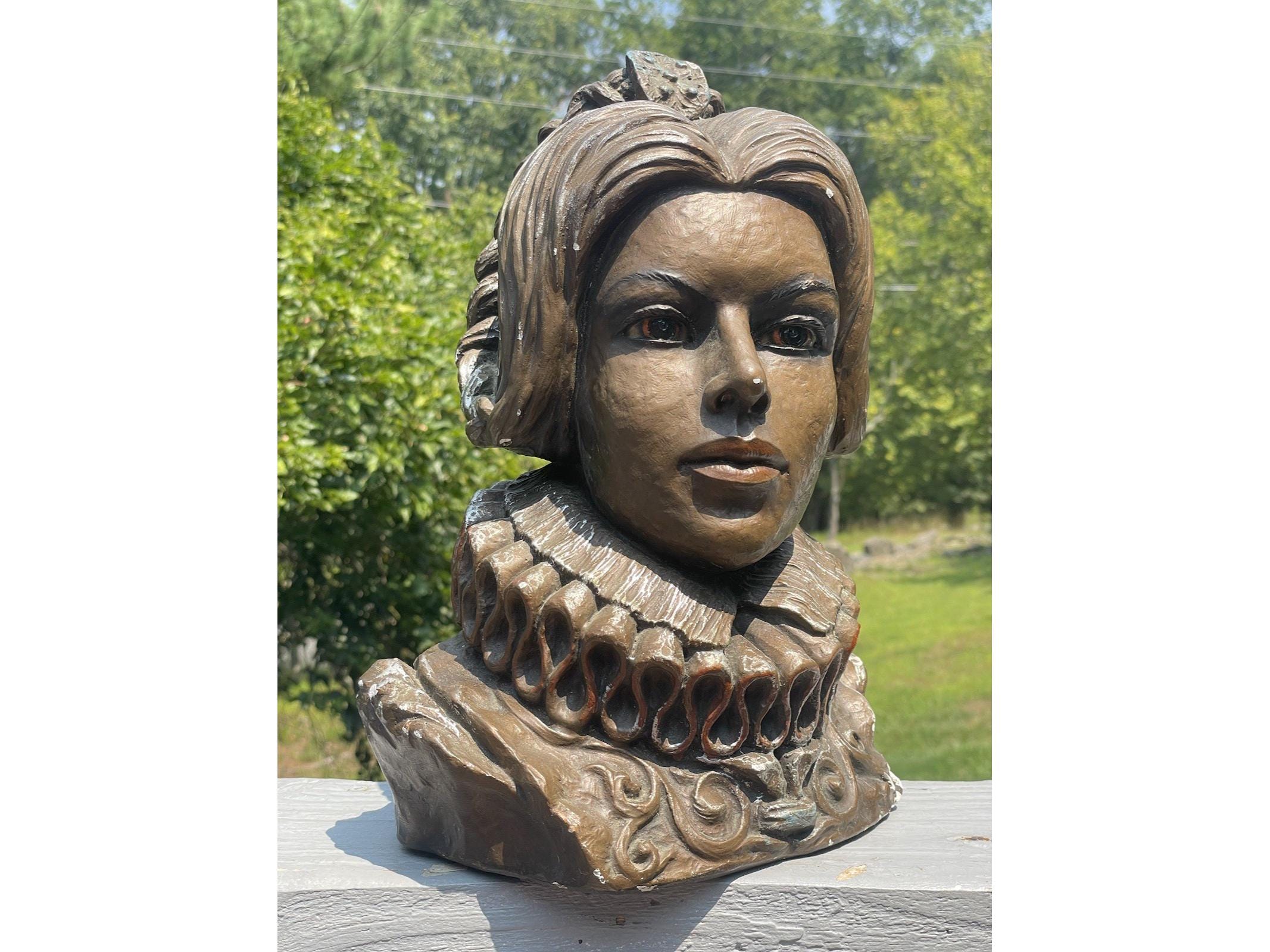 Marwal Bust - Etsy