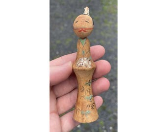 4" Vintake Signed Kokeshi  Doll High Top Bun Hand Painted Wooden Figure Unknown