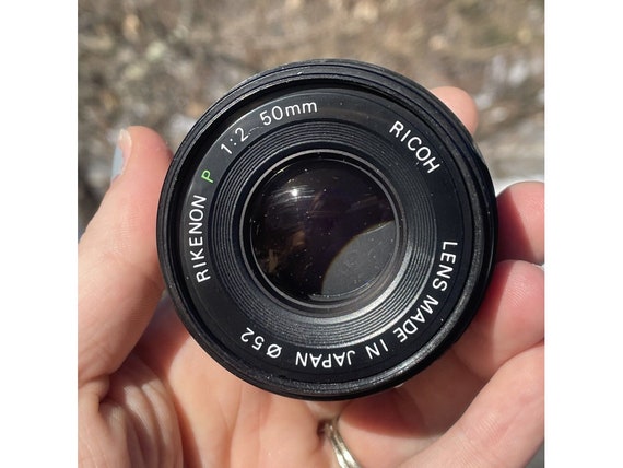 Vintage Camera Lens Rikenon 52 Zoom 1:2 50mm RKN 35-70 F3.5-4.5 W