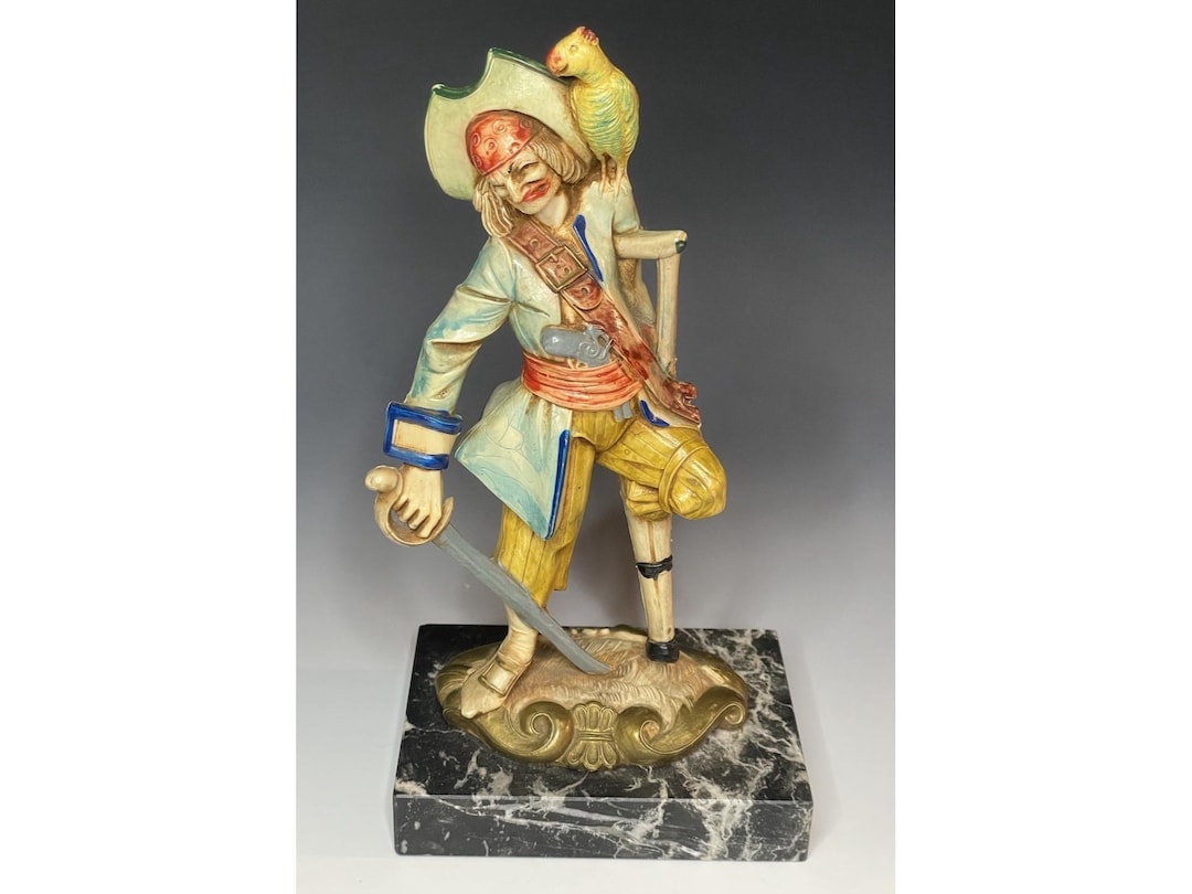 Genuine Carrara Marble Base Norleans Pirate Figurine Statue Italy 