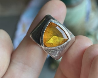 Vintage Janice Girardi Modernist Faceted Amber Sterling Silver Ring Sz 6.75