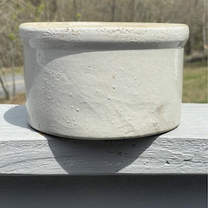 Antik 19th C. Primitive grau glasierte Steinzeug Keramik Crock Americana Rustikal