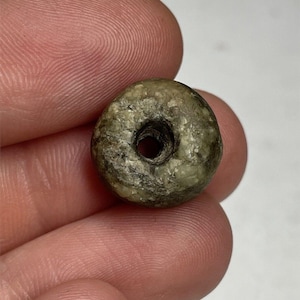 5/8&quot; Pre-Columbian Green Hardstone Bead Jewelry Ancient Artifact Stone