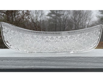 13.25" Antique EAPG LARGE Clear Pressed Glass Daisy Button Canoe Boat Dish