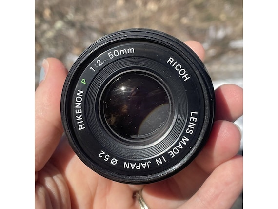 Vintage Camera Lens Rikenon 52 Zoom 1:2 50mm RKN 35-70 F3.5-4.5 W
