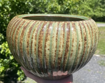 Antique Chinese Longquan Celadon Ribbed Crackle Glaze Bowl Planter Ming / Qing
