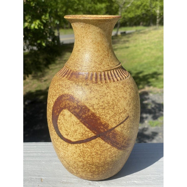 9-1/4" Vintage Brown Glazed Pottery Vase Home Accent Decor Beige Ceramic Retro