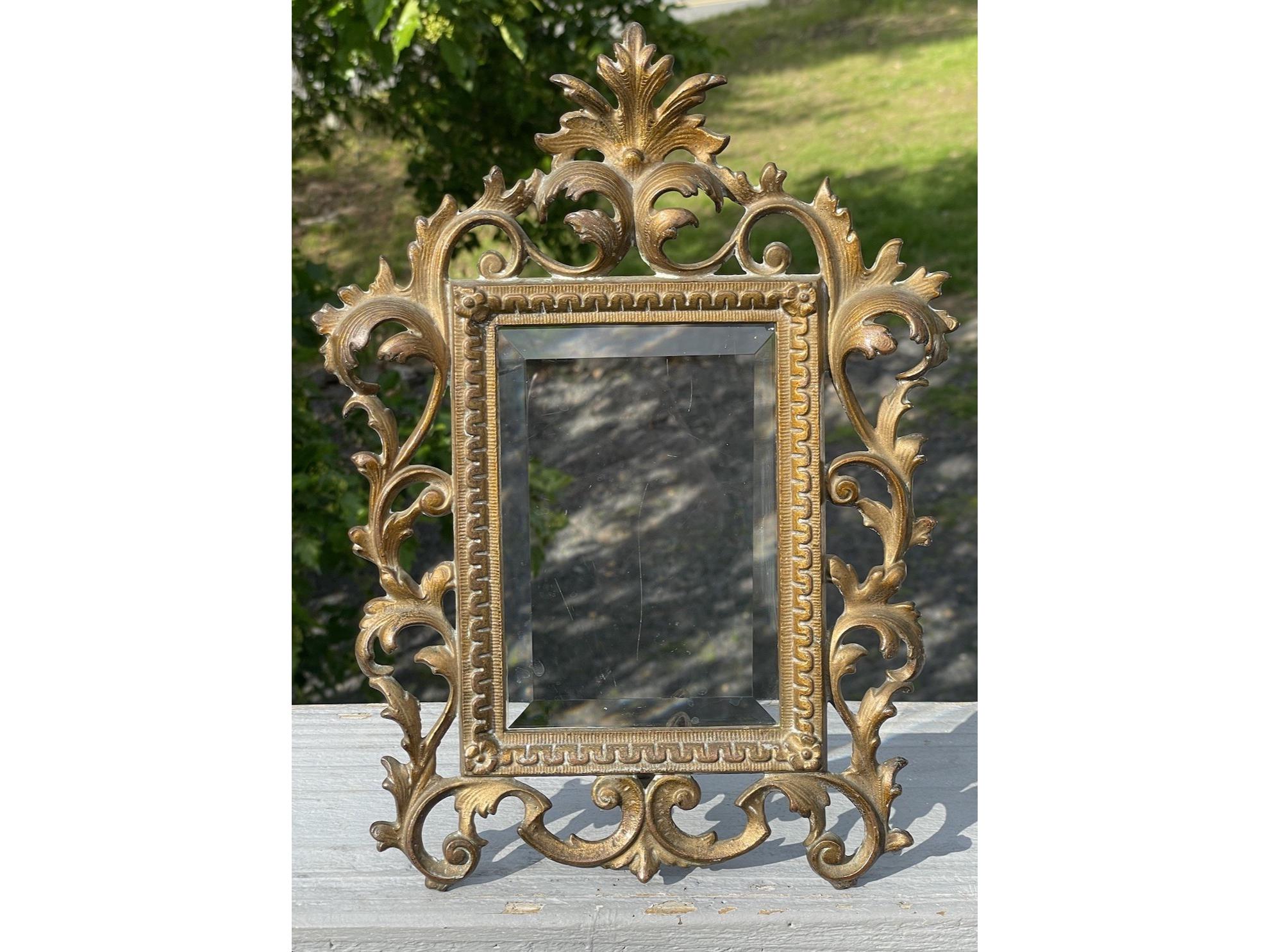 Antique Art Nouveau Victorian Acanthus Leaves Picture Frame Bronze