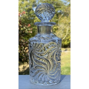RARE Antique Baccarat &quot;Rosaces Multiples&quot; Clear Crystal Bottle 1900&#39;s Nouveau