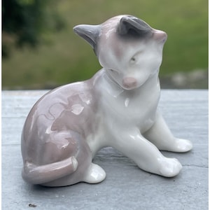 Retro Vintage Miniature Kitten 5307 Lladdro Porcelain Figurine Cat Fauna Ramos