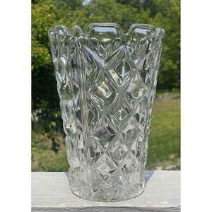 9-1/8&quot; Antique EAPG Clear Glass Vase Victorian - Edwardian Decor
