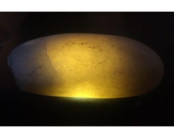 Réplica de molinillo de cuarzo estilo precolombino, herramienta manual celta tallada, artefacto antiguo TRANSLÚCIDO