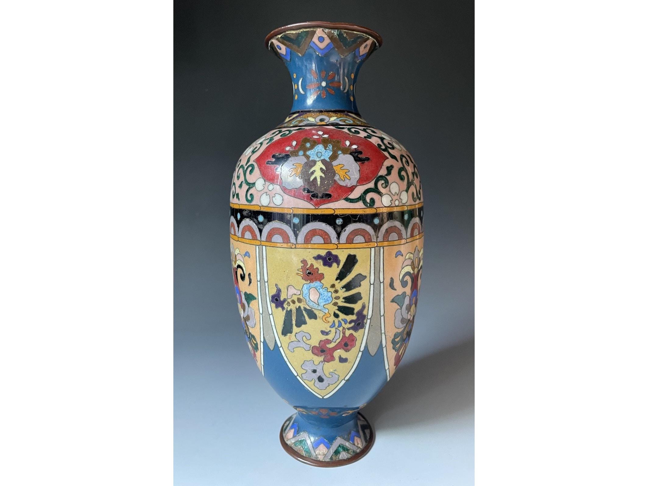 素晴らしいアンティークの日本製 明治時代 19世紀 七宝焼き花瓶