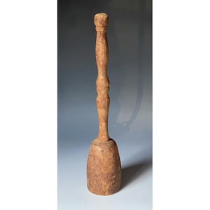 Antiguo - Mortero de cocina de madera primitivo vintage / Triturador de patatas
