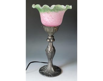 Vintage Meyda Tiffany-tafelaccentlamp in Victoriaanse stijl met watermeloen satijnen kap