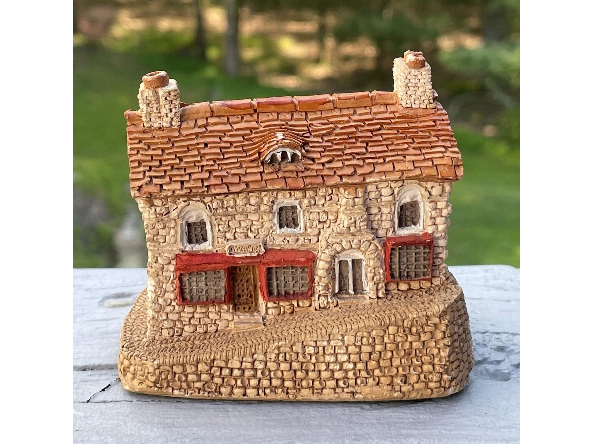 RARE Vintage Lilliput Lane Drapers Great Britain Handmade