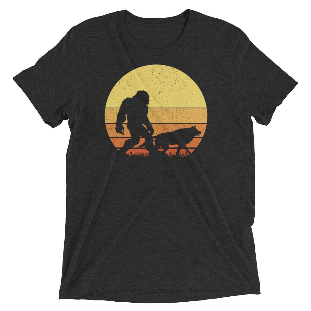 Vintage Retro Bigfoot Sunset Silhouette T-shirt With Wolf, Short Sleeve ...