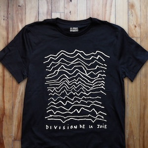 Division de la Joie T-shirt