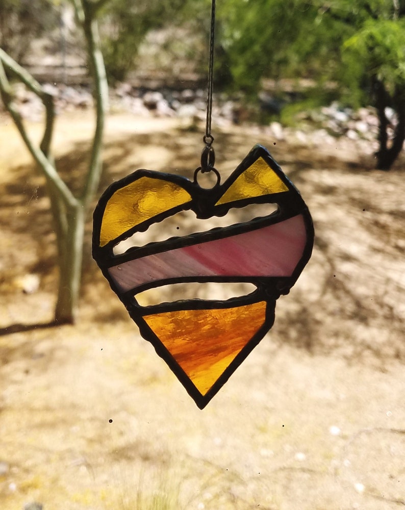 Abstract Glass Heart Ornament Multi Colors Wall Art Window Decor Garden Art Yard Art Glass Art Patio Decor Stained Glass Suncatcher