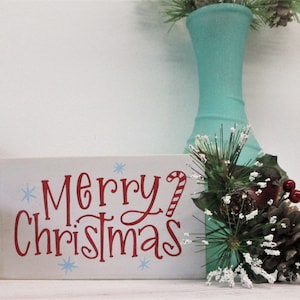 Merry Christmas Wood Sign – Hand-Painted 3 1/2 x 6 Rustic Holiday Decor – Tiered Tray, Mantel, or Shelf Accent