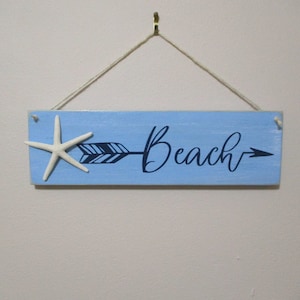 Charming Beach Arrow Wood Sign with Starfish - Perfect Coastal Wall Decor– Beach House Accent-Coastal Decor for Your Home or Vacation Rental