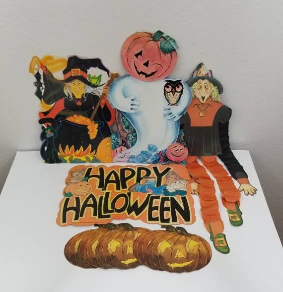 Lot Of Vintage Halloween Decorations Cut Outs