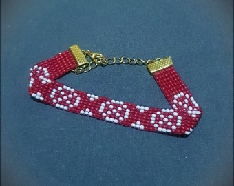 Pulseras de signos étnicos letones en colores letones, diferentes signos disponibles