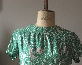 Vintage 1960s emerald green floral dress size 16 Hillora label