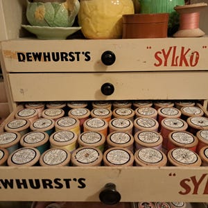 Vintage Dewhurst Sylko Threads, Wooden Reels/Industrial/ Spools Numbered D.200 to D.500