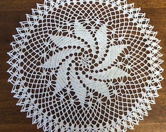 Pinwheel Doily 16 inches (Made to Order)