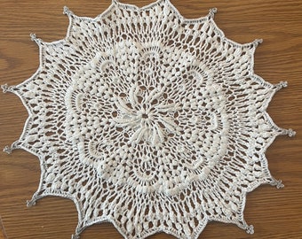 Bianca Doily (Made to Order)