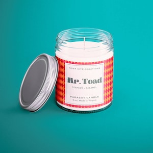 Mr. Toad Tobacco Caramel Scented Candle, Disney Ride Inspired Candles, Highly Fragrant Mr. Toad's Wild Ride Themed, Disney Home Decor