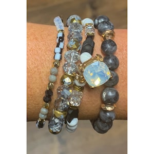 Black and White Women&#39;s Gemstone Bracelet Stack, Stretch Bracelet Stack, Bracelet Gift Set for Women