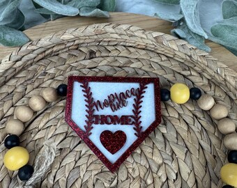 Dije de bolso Bogg con placa de béisbol hecha a mano: regalo para mamá del equipo