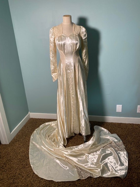 Wedding Gown, 1940's Wedding Gown, New York Dress… - image 3