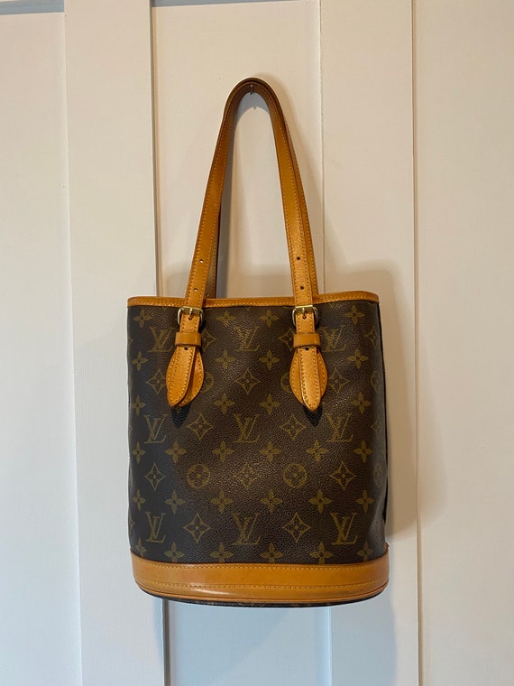 Louis Vuitton Bucket/ Handbags