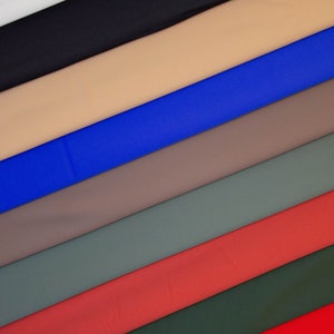 Vita di Carvico/ ECONYL italiano - Tessuto in nylon riciclato spandex elasticizzato in tutte le direzioni - Tinto in tinta unita