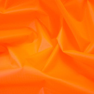 Tissu imperméable en polyester indéchirable et résistant à la déchirure, 150 cm de large Vendu au mètre Tissé teint Orange