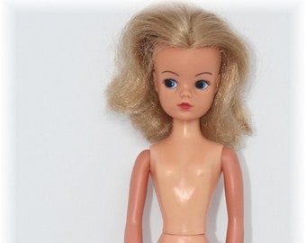 Nude Sindy - Etsy