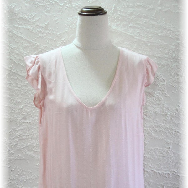 Liverpool Flutter Sleeve Top in Pink Multi