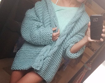 Hand Knit Oversize Cardigan: Cozy Wool Blend Knitwear