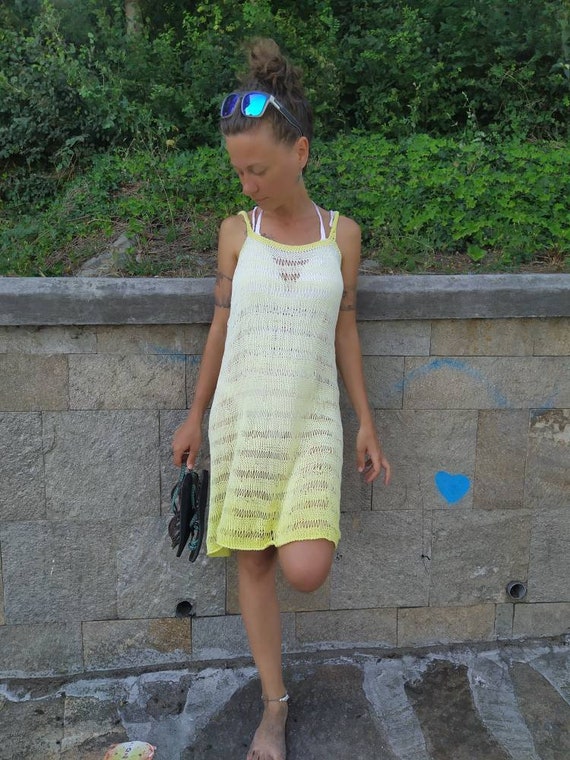 d & co beach dress Nae73 Sunshine Halter Beach Dress main image 1