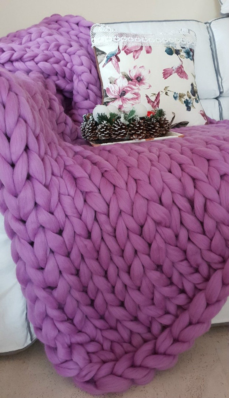 Chunky Knit Blanket Giant Knit Blanket 100% Merino Wool Huge Stitch Cozy Blanket Merino Wool Blanket Lilac color