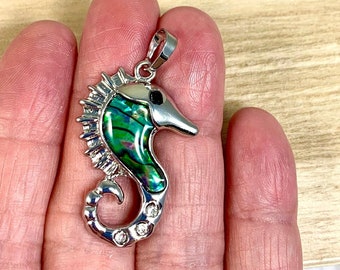 Multicolor Paua Abalone Shell Tortoise Horse Flower Silver Pendant for Necklace Multicolor Paua Abalone Shell Tortoise Horse Flower Silver Pendant for Necklace