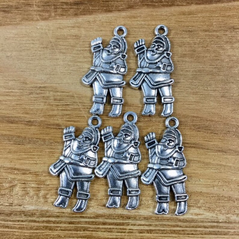 Santa Charm Qty 5 Santa Claus Pendant Silver Santa Claus Charm