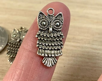 Owl Pendants, Antiqued Silver Owl Charms, Owl Charm Pendants, Qty 40, 13x25mm, Zinc Alloy, CH-1017-40