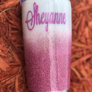 Vit & Rosa Glittrig Tumbler | Batchlorette | Bröllopsfest | Födelsedagsfest | Anpassade Personliga Tumblers Rosa